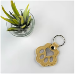 Pet Fur Keepsake Paw-Shaped Keychain – Cherish Your Pet Forever