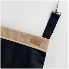 Dual-Hole Rabbit Hay Feeder Bag – Practical, Clean & Pet-Friendly